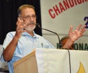 HEALTH MINISTER URGES MEDIA TO SHOW POSITIVE SIDE of INITIATIVES & POLICIES OF GOVERNMENT