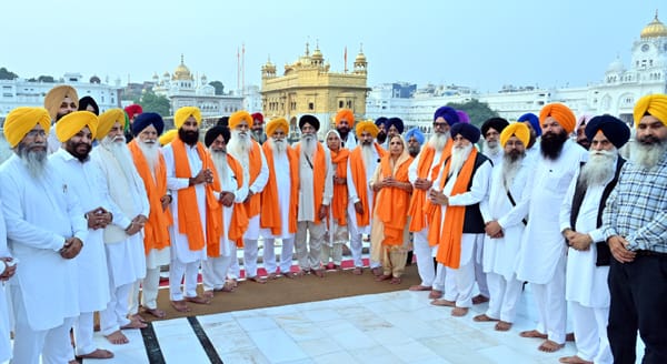 ਐਡਵੋਕੇਟ ਹਰਜਿੰਦਰ ਸਿੰਘ ਧਾਮੀ ਲਗਾਤਾਰ ਤੀਸਰੀ ਵਾਰ ਬਣੇ ਸ਼੍ਰੋਮਣੀ ਕਮੇਟੀ ਦੇ ਪ੍ਰਧਾਨ