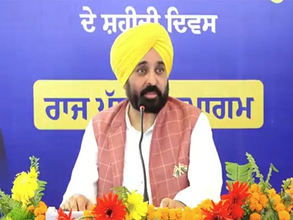 ਨੌਜਵਾਨਾਂ ਨੂੰ ਕਾਮਯਾਬੀ ਤੋਂ ਬਾਅਦ ਵੀ ਡਟੇ ਰਹਿਣ ਦੀ ਕੀਤੀ ਤਾਕੀਦ