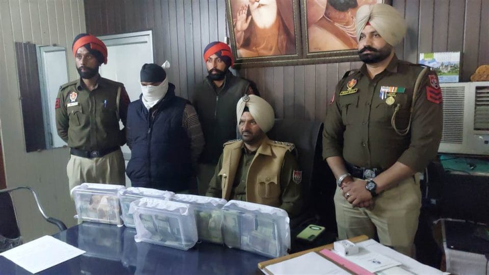 ਸਰਕਾਰੀ ਹਸਪਤਾਲ 'ਚ ਵੱਡੀ ਲਾਪਰਵਾਹੀ : ਚੂਹੇ ਦੇ ਕੱਟਣ ਨਾਲ ਕੈਂਸਰ ਪੀੜਤ 10 ਸਾਲਾ ਬੱਚੇ ਦੀ ਹੋਈ ਮੌਤ