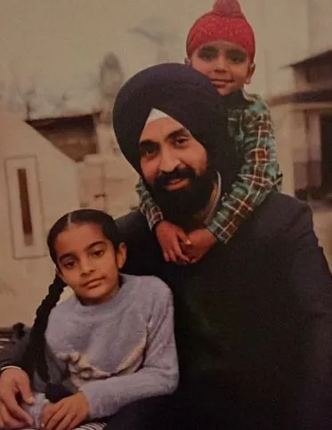 ਪੰਜਾਬ95 ਦਿਲਜੀਤ ਦੋਸਾਂਝ ਨੇ ਫ਼ਿਲਮ ‘ਪੰਜਾਬ 95’ ਦੀਆਂ ਤਸਵੀਰਾਂ ਸਾਂਝੀਆਂ ਕੀਤੀਆਂ