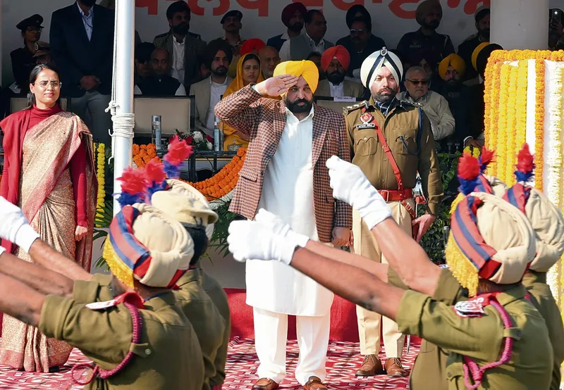 ਪੰਜਾਬ ਵਿਰੋਧੀ ਤਾਕਤਾਂ ਨੂੰ ਮੂੰਹ ਤੋੜਵਾਂ ਜਵਾਬ ਦਿਆਂਗੇ: ਮਾਨ