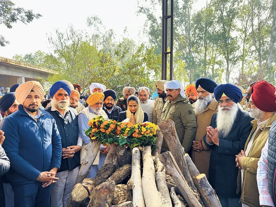ਸਾਬਕਾ ਮੰਤਰੀ ਮੁਖਮੈਲਪੁਰ ਦਾ ਸਰਕਾਰੀ ਸਨਮਾਨਾਂ ਨਾਲ ਸਸਕਾਰ