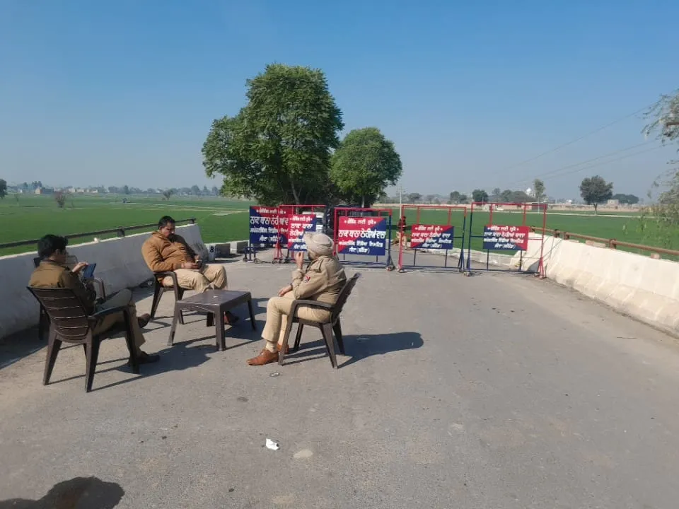 ਬਠਿੰਡਾ ਸ਼ਹਿਰ ਦਾ ਗੰਦਾ ਪਾਣੀ ਚੰਦਭਾਨ ਡਰੇਨ ’ਚ ਸੁੱਟਣ ਲਈ ਪ੍ਰਸ਼ਾਸਨ ਪੱਬਾਂ ਭਾਰ, ਵਿਰੋਧ ਕਰਦੇ ਕਿਸਾਨ ਫੜੇ
