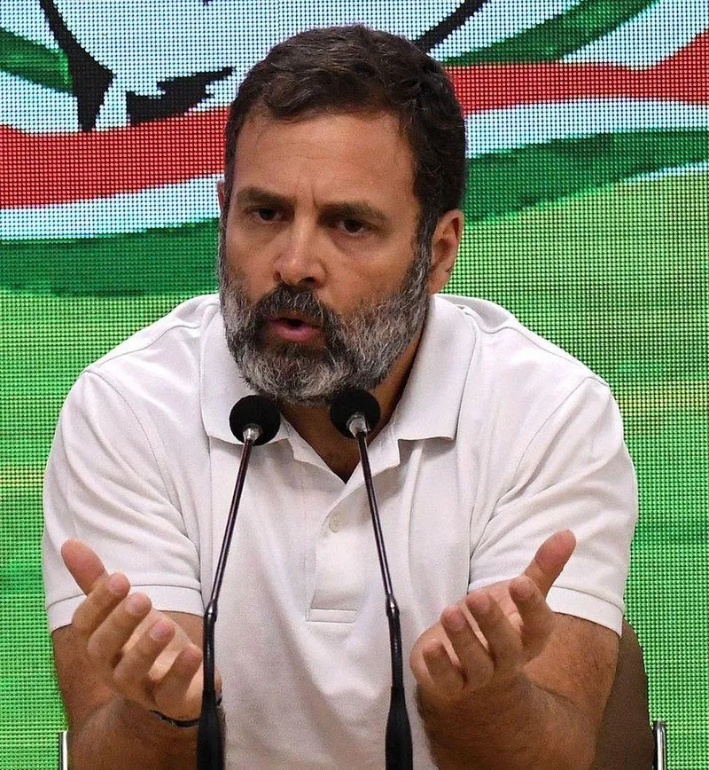 ਨਵੀਂ ਸੀਈਸੀ ਨਿਯੁਕਤੀ ਨਵੇਂ ਮੁੱਖ ਚੋਣ ਕਮਿਸ਼ਨਰ ਦੀ ਨਿਯੁਕਤੀ ਸਬੰਧੀ ਅੱਧੀ ਰਾਤ ਨੂੰ ਲਿਆ ਫੈਸਲਾ ਪ੍ਰਧਾਨ ਮੰਤਰੀ ਤੇ ਗ੍ਰਹਿ ਮੰਤਰੀ ਲਈ ਨਿਰਾਦਰਯੋਗ: ਰਾਹੁਲ ਗਾਂਧੀ