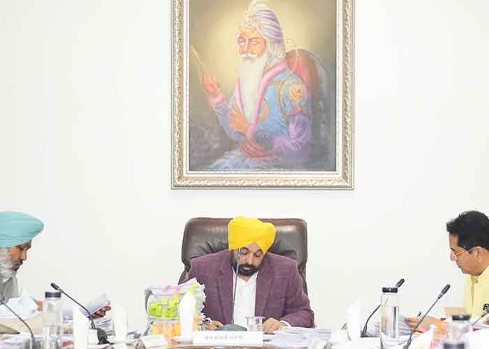 ਭਗਵੰਤ ਮਾਨ ਸਰਕਾਰ ਵੱਲੋਂ ਸੂਬੇ ਦੇ ਛੇ ਲੱਖ ਕਰਮਚਾਰੀਆਂ ਅਤੇ ਪੈਨਸ਼ਨਰਾਂ ਨੂੰ ਵੱਡਾ ਤੋਹਫ਼ਾ