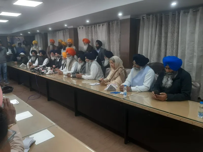 ਅੰਤਰਿੰਗ ਕਮੇਟੀ ਦੀ ਬੈਠਕ: ਧਾਮੀ ਦੇ ਅਸਤੀਫ਼ੇ ਬਾਰੇ ਅਗਲੀ ਮੀਟਿੰਗ ’ਚ ਹੋਵੇਗਾ ਵਿਚਾਰ
