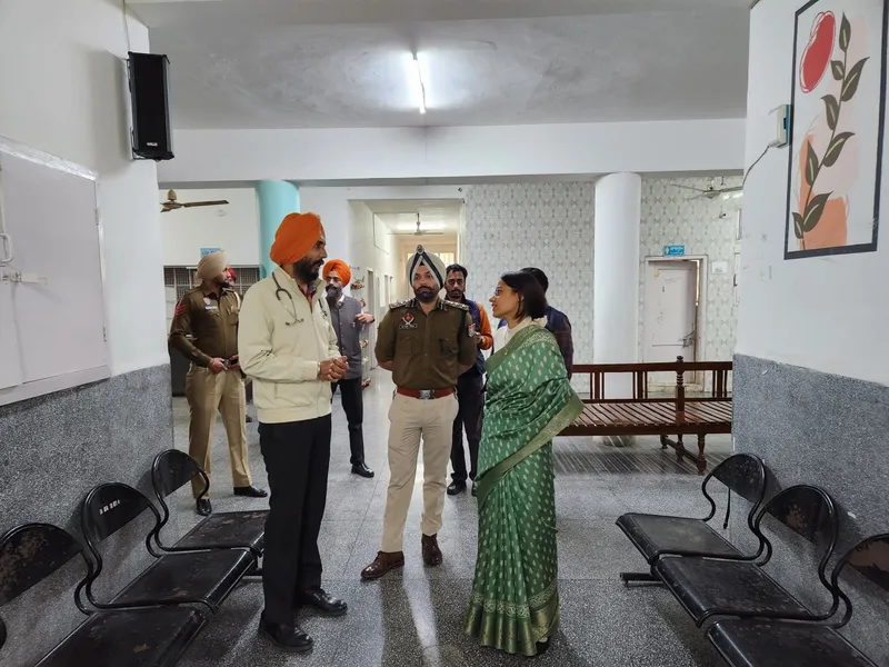 ਡਿਪਟੀ ਕਮਿਸ਼ਨਰ ਤੇ ਐੱਸਐੱਸਪੀ ਵੱਲੋਂ ਨਸ਼ਾ ਛੁਡਾਊ ਕੇਂਦਰਾਂ ਦਾ ਦੌਰਾ
