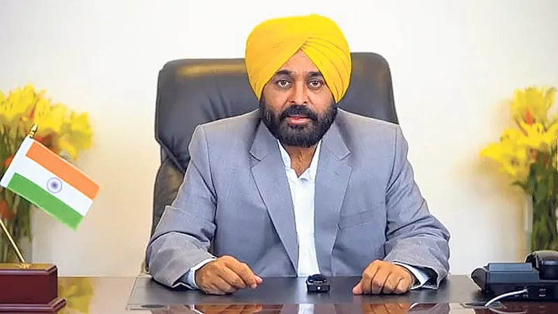 ਭਾਰਤੀਆਂ ਨੂੰ ਅਮਰੀਕਾ ਵੱਲੋਂ ਹਥਕੜੀਆਂ ਲਾ ਕੇ ਦੇਸ਼ ਨਿਕਾਲਾ ਕਰਨਾ ਮਾੜੀ ਗੱਲ: ਭਗਵੰਤ ਮਾਨ