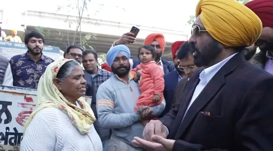 ਤਹਿਸੀਲਦਾਰਾਂ ਨੂੰ ਚੇਤਾਵਨੀ : ਨਾ ਲਿਫਾਂਗੇ ਤੇ ਨਾ ਝੁਕਾਂਗੇ : ਭਗਵੰਤ ਮਾਨ