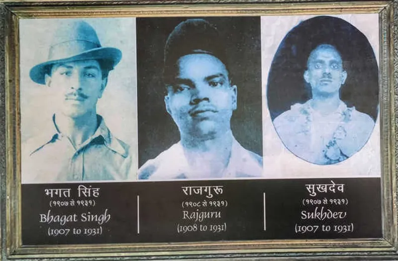 ਪ੍ਰਧਾਨ ਮੰਤਰੀ ਮੋਦੀ ਵੱਲੋਂ ਭਗਤ ਸਿੰਘ, ਸੁਖਦੇਵ ਤੇ ਰਾਜਗੁਰੂ ਨੂੰ ਸ਼ਰਧਾਂਜਲੀ