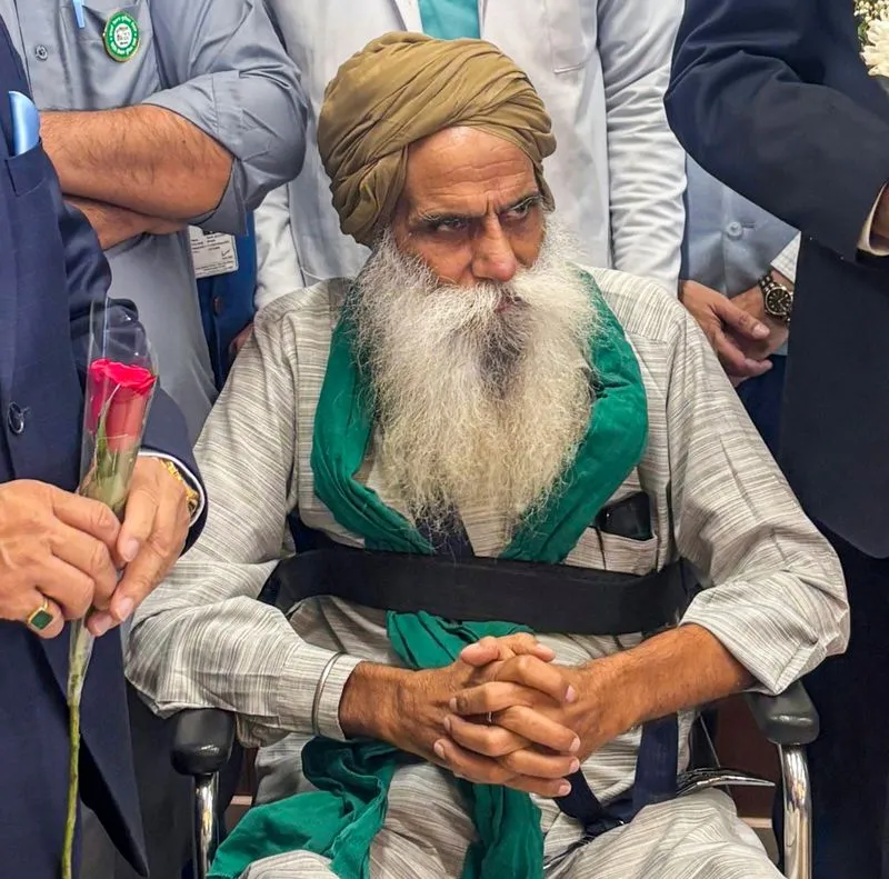 ਕਿਸਾਨ ਆਗੂ ਜਗਜੀਤ ਸਿੰਘ ਡੱਲੇਵਾਲ ਵੱਲੋਂ ਮਰਨ ਵਰਤ ਖ਼ਤਮ