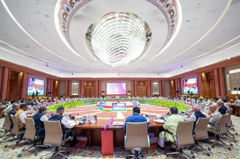 ਕੇਂਦਰ ਤੇ ਰਾਜ ਟੀਮ ਇੰਡੀਆ ਵਾਂਗ ਕੰਮ ਕਰਨ ਤਾਂ ਕੋਈ ਟੀਚਾ ਅਸੰਭਵ ਨਹੀਂ: ਮੋਦੀ