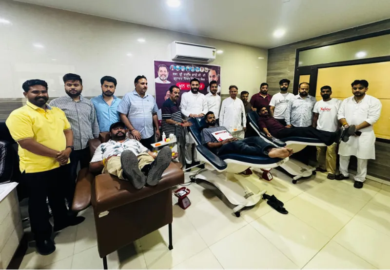 ਯੂਥ ਕਾਂਗਰਸ ਵੱਲੋਂ ਰਾਜੀਵ ਗਾਂਧੀ ਨੂੰ ਸਮਰਪਿਤ ਖ਼ੂਨਦਾਨ ਕੈਂਪ