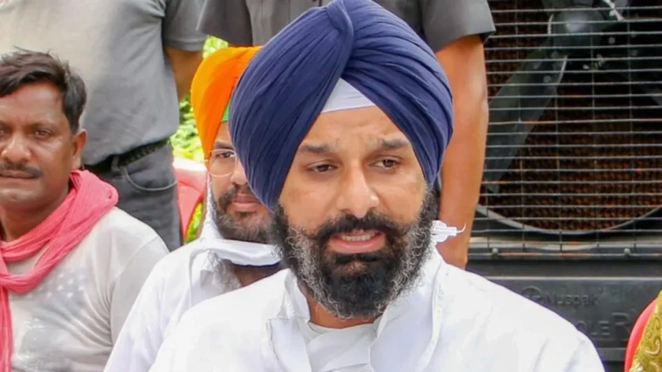 ਮੁਹਾਲੀ ਕੋਰਟ ਨੇ ਬਿਕਰਮ ਮਜੀਠੀਆ ਨੂੰ ਸੱਤ ਦਿਨਾ ਰਿਮਾਂਡ ’ਤੇ ਭੇਜਿਆ