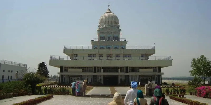 ਗੁਰਦੁਆਰਾ ਸਾਹਿਬ ’ਚ AC ਦਾ ਕੰਪਰੈਸ਼ਰ ਫਟਣ ਕਾਰਨ ਔਰਤ ਦੀ ਮੌਤ, 9 ਹੋਰ ਸ਼ਰਧਾਲੂ ਜ਼ਖ਼ਮੀ