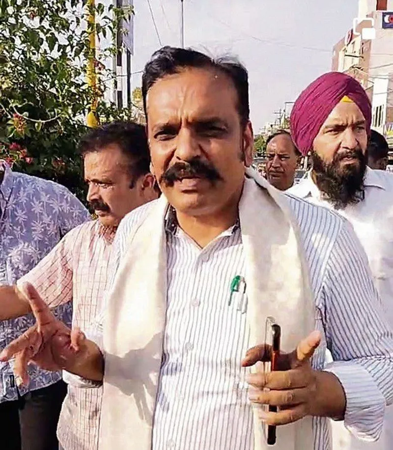 ਮਜੀਠੀਆ ਨਾਲ ਮੇਰੇ ਵਿਚਾਰਧਾਰਕ ਵੱਖਰੇਵੇਂ ਹਨ ਤੇ ਰਹਿਣਗੇ, ਪਰ ਪਰਿਵਾਰ ਦੀ ਇੱਜ਼ਤ ਸਾਰਿਆਂ ਦੀ ਸਾਂਝੀ: ਕੁੰਵਰ ਵਿਜੈ ਪ੍ਰਤਾਪ