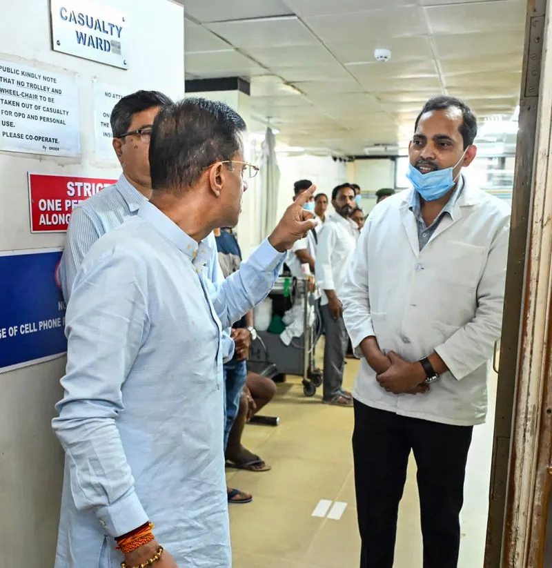 GMCH ਡਾਕਟਰਾਂ ਦੇ ਵਿਰੋਧ ਪ੍ਰਦਰਸ਼ਨ ਦੌਰਾਨ ਗੋਆ ਦੇ ਮੰਤਰੀ ਮੁਆਫ਼ੀ ਮੰਗੀ