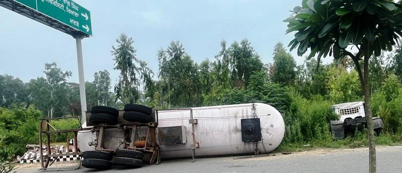 ਐੱਲਪੀਜੀ ਗੈਸ ਨਾਲ ਭਰਿਆ ਟੈਂਕਰ ਪਲਟਿਆ