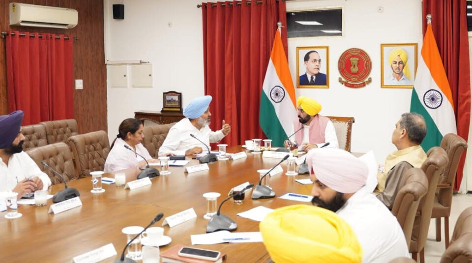 ਪਿਛਲੀਆਂ ਸਰਕਾਰਾਂ ਦੌਰਾਨ ਕਿਸਾਨਾਂ ਨੂੰ ਮਿਲਦੇ ਸਨ ਸਿਰਫ਼ 20 ਹਜ਼ਾਰ ਰੁਪਏ, ਮਾਨ ਸਰਕਾਰ ਨੇ ਇਸ ਵਿੱਚ ਕੀਤਾ 5 ਗੁਣਾ ਵਾਧਾ