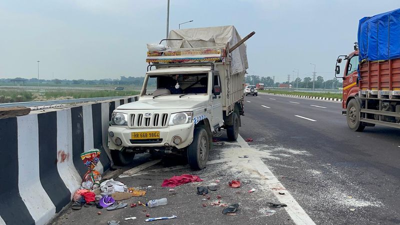 ਝੱਜਰ: ਕੇਐੱਮਪੀ ਐਕਸਪ੍ਰੈੱਸਵੇਅ ’ਤੇ ਪਿਕਅੱਪ ਤੇ ਕੈਂਟਰ ਦੀ ਟੱਕਰ ਵਿਚ 4 ਮੌਤਾਂ, 32 ਜ਼ਖ਼ਮੀ