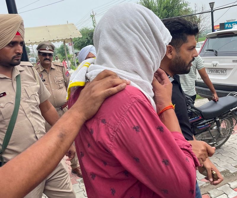 ਡੇਰਾਬੱਸੀ ਪੁਲੀਸ ਵੱਲੋਂ ਗੋਲੀਬਾਰੀ ਮਗਰੋਂ ਲਾਰੈਂਸ ਬਿਸ਼ਨੋਈ ਗਰੋਹ ਦੇ ਦੋ ਗੈਂਗਸਟਰ ਕਾਬੂ