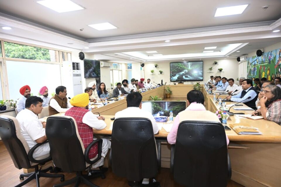 ਸਿੰਧ ਦਾ ਪਾਣੀ ਆਉਣ ਵਾਲੀਆਂ ਪੀੜ੍ਹੀਆਂ ਲਈ ਪੰਜਾਬ ਦੇ ਧਰਤੀ ਹੇਠਲੇ ਪਾਣੀ ਨੂੰ ਬਚਾਉਣ ਵਿੱਚ ਸਹਾਇਕ ਹੋ ਸਕਦਾ ਹੈ: ਮੁੱਖ ਮੰਤਰੀ