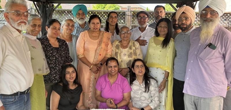 ਕੈਨੇਡਾ: ਦਰਸ਼ਕਾਂ ਲਈ ਵੱਡੇ ਸੰਦੇਸ਼ ਛੱਡ ਗਿਆ ਨਾਟਕ ‘ਧੁੱਖਦੇ ਰਿਸ਼ਤੇ’