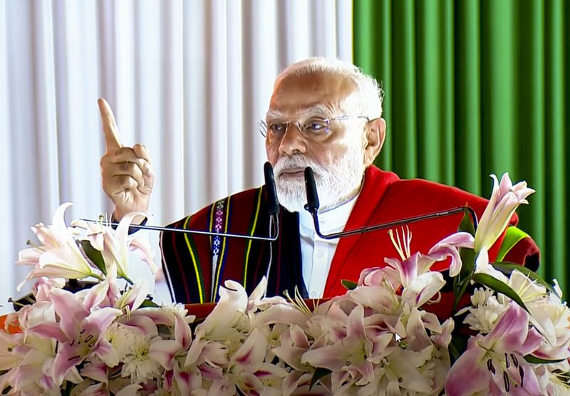 ਪੀਐੱਮ ਮੋਦੀ ਮਨੀਪੁਰ ਦੌਰਾ; ਹਿੰਸਾ ਹੋਣਾ ਮੰਦਭਾਗਾ; ਸਰਕਾਰ ਤੁਹਾਡੇ ਨਾਲ ਹੈ: ਮੋਦੀ