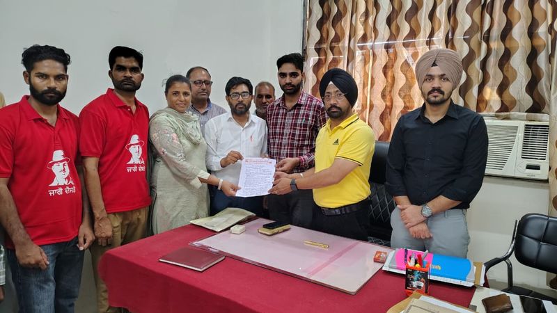 ਹੜ੍ਹ: ਉਸਾਰੀ ਕਿਰਤੀਆਂ ਦੇ ਡਿੱਗੇ ਮਕਾਨਾਂ ਦਾ ਇੱਕ ਲੱਖ ਰੁਪਏ ਮੁਆਵਜ਼ਾ ਦੇਣ ਦੀ ਮੰਗ