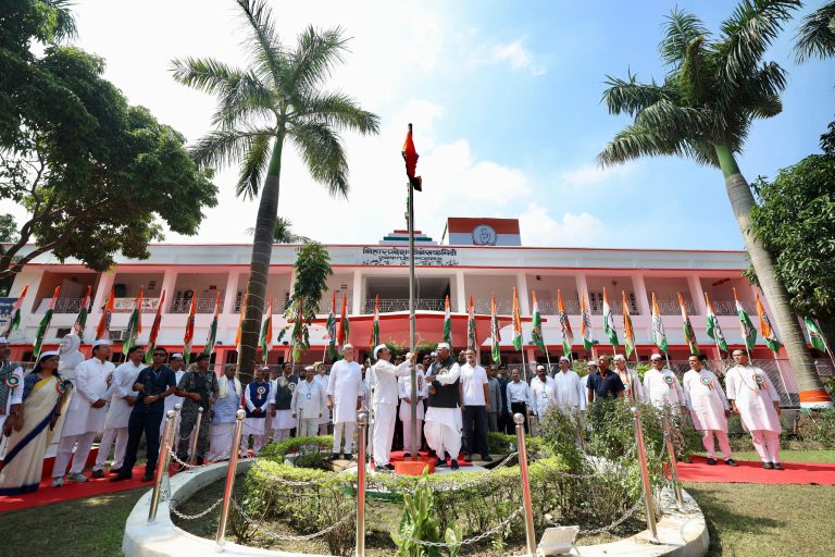 ਬਿਹਾਰ ਚੋਣਾਂ ਮੋਦੀ ਸਰਕਾਰ ਦੇ ‘ਭ੍ਰਿਸ਼ਟ ਸ਼ਾਸਨ’ ਦੇ ਅੰਤ ਦਾ ਆਗਾਜ਼ ਹੋਣਗੀਆਂ: ਖੜਗੇ