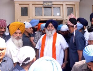 ਸ਼੍ਰੋਮਣੀ ਅਕਾਲੀ ਦਲ ਦੇ ਜ਼ਿਲ੍ਹਾ ਪ੍ਰਧਾਨਾਂ ਤੇ ਹਲਕਾ ਇੰਚਾਰਜਾਂ ਦੀ ਐਮਰਜੈਂਸੀ ਮੀਟਿੰਗ ਸੋਮਵਾਰ ਨੂੰ ਸ਼੍ਰੋਮਣੀ ਅਕਾਲੀ ਦਲ ਦੇ ਜ਼ਿਲ੍ਹਾ ਪ੍ਰਧਾਨਾਂ ਤੇ ਹਲਕਾ ਇੰਚਾਰਜਾਂ ਦੀ ਐਮਰਜੈਂਸੀ ਮੀਟਿੰਗ ਸੋਮਵਾਰ ਨੂੰ