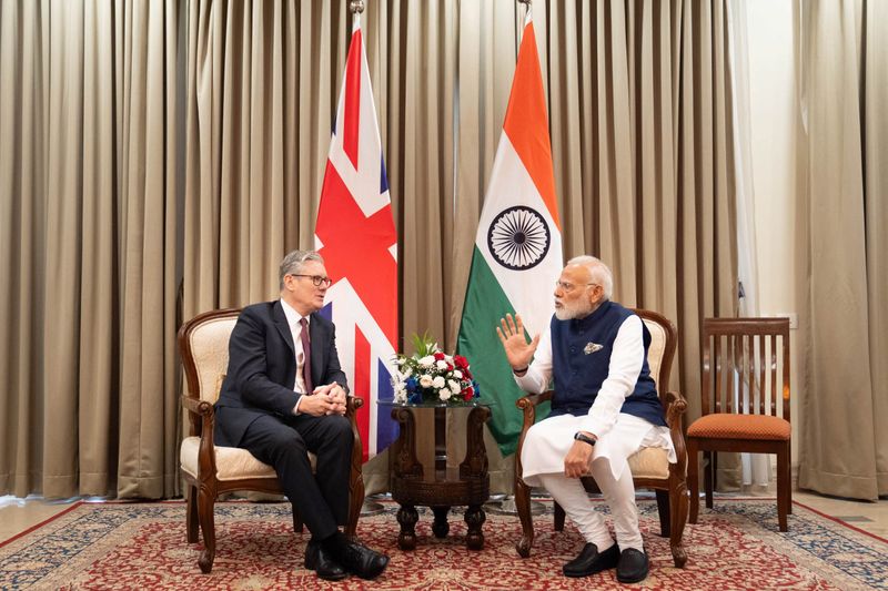 ਬਾਲੀਵੁੱਡ ਨੂੰ ਉਤਸ਼ਾਹਿਤ ਕਰੇਗਾ ਯੂਕੇ; ਭਾਰਤ ਵਿੱਚ ਕੈਂਪਸਾਂ ਅਤੇ ਫ਼ੌਜੀ ਸਹਿਯੋਗ ਦਾ ਕੀਤਾ ਐਲਾਨ