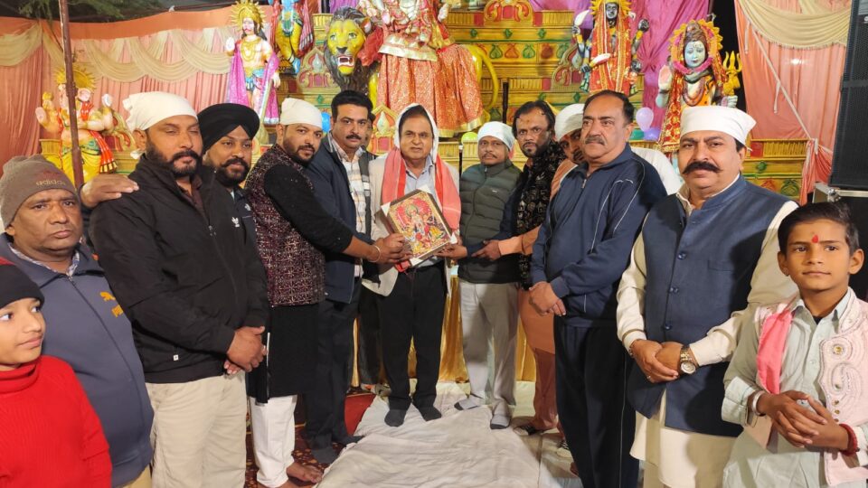 नौजवान एकता क्लब ने करवाया भगवती जागरण