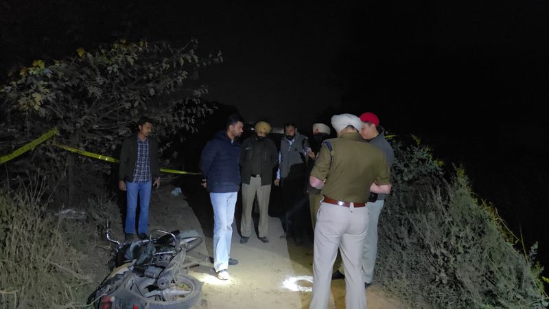 ਮੋਗਾ: ਪੁਲੀਸ ਮੁਕਾਬਲੇ ਵਿਚ ਗੈਂਗਸਟਰ ਪ੍ਰਭ ਦਾਸੂਵਾਲ ਦਾ ਗੁਰਗਾ ਜ਼ਖ਼ਮੀ7t67