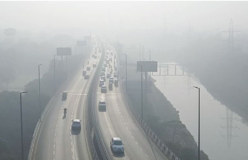 ਦਿੱਲੀ ’ਚ ਪ੍ਰਦੂਸ਼ਣ ਦੀ ਸਥਿਤੀ ਭਿਆਨਕ; 27 ਸਟੇਸ਼ਨਾਂ ’ਤੇ AQI 400 ਤੋਂ ਪਾਰ