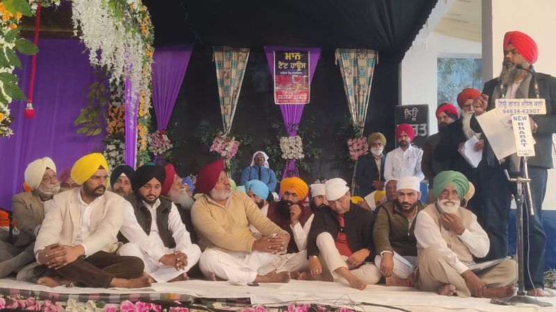 ਸ਼ਹੀਦ ਠੀਕਰੀਵਾਲਾ ਦੀ ਬਰਸੀ ਮੌਕੇ ਪੰਜਾਬ ਸਰਕਾਰ ਵੱਲੋਂ ਸ਼ਰਧਾਂਜਲੀ ਭੇਂਟ, ਮੁੱਖ ਮੰਤਰੀ ਰਹੇ ਗੈਰ ਹਾਜ਼ਰ