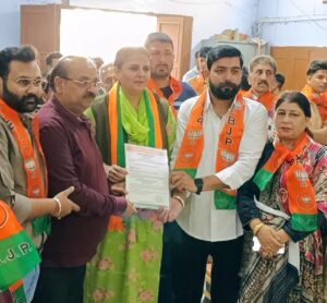 महल के वफादार सौरव शर्मा बने भाजपा मंडल अध्यक्ष महल के वफादार सौरव शर्मा बने भाजपा मंडल अध्यक्ष