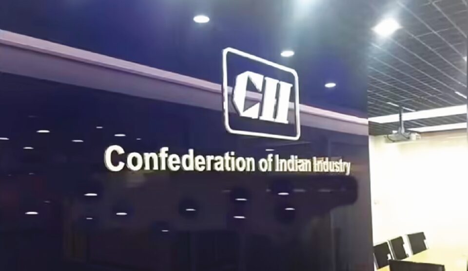 ਭਾਰਤੀ ਕੰਪਨੀਆਂ ਸ਼ਿਪਮੈਂਟ ਵਿੱਚ ਦੇਰੀ ਅਤੇ ਮੁੱਖ ਕੱਚੇ ਮਾਲ ਦੀ ਘਾਟ ਦਾ ਸਾਹਮਣਾ ਕਰ ਰਹੀਆਂ ਹਨ: CII