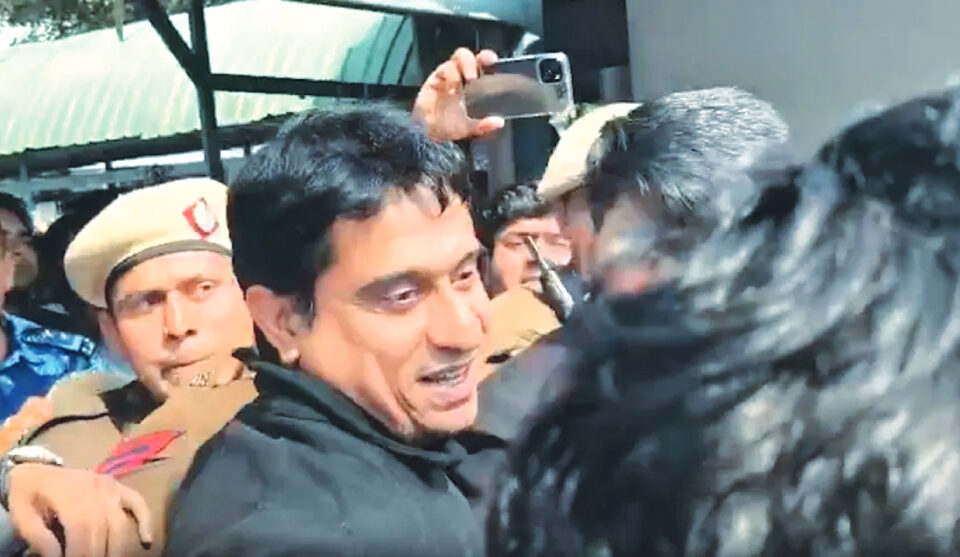 ਦਿੱਲੀ ਹਾਈ ਕੋਰਟ ਨੇ IYC ਮੁਖੀ ਨੂੰ ਜ਼ਮਾਨਤ ਦੇਣ 'ਤੇ ਸੈਸ਼ਨ ਕੋਰਟ ਦੇ ਹੁਕਮ 'ਤੇ ਰੋਕ ਲਗਾਈ