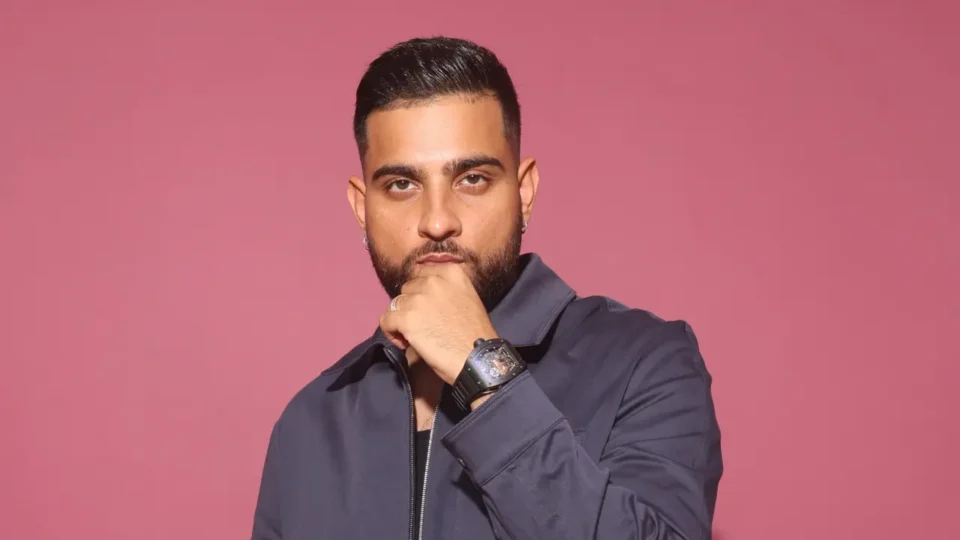 ਕਰਨ ਔਜਲਾ ਦੇ ਗੱਟਾਂ ’ਤੇ ਝੂਮਿਆ ਚੰਡੀਗੜ੍ਹ; ੩੦ ਤੋਂ ਬਾਅਦ ਪ੍ਰਸ਼ੰਸਕਾਂ ਨੇ ਭਰੀ ਪੂਰੀ