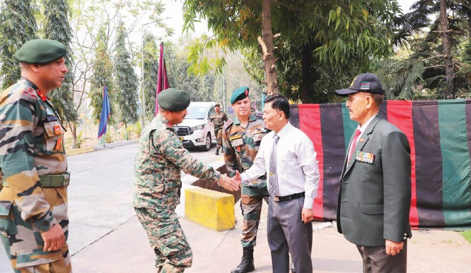 ਅਸਾਮ ਰਾਈਫਲਜ਼ ਨੇ ਅੱਜ ਪੱਛਮੀ ਬੰਗਾਲ ਦੇ ਸਲੂਗਰਾ ਵਿਖੇ ਮੈਗਾ ਐਕਸ-ਸਵੈ ਸੈਨਿਕ ਰੈਲੀ ਦਾ ਆਯੋਜਨ ਕੀਤਾ