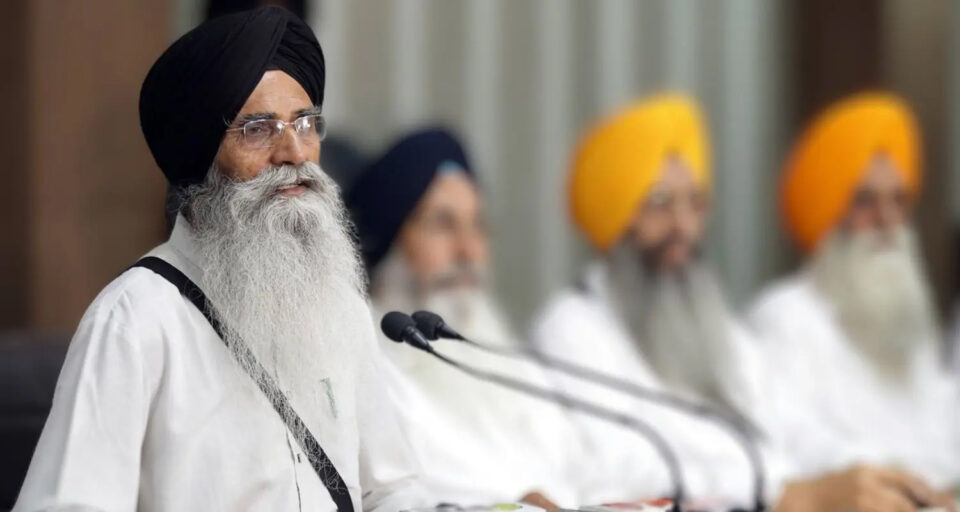 ਮੱਧ ਪ੍ਰਦੇਸ਼ ’ਚ ਲੋਕ ਸੇਵਾ ਕਮਿਸ਼ਨ ਵੱਲੋਂ ਲਈ ਪ੍ਰੀਖਿਆ ਦੌਰਾਨ ਅੰਮ੍ਰਿਤਧਾਰੀ ਬੱਚੀ ਦੀ ਦਸਤਾਰ ਤੇ ਕਿਰਪਾਨ ਲੁਹਾਉਣਾ ਮੰਦਭਾਗਾ