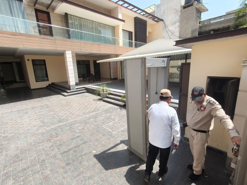 ‘ਆਪ’ ਮੰਤਰੀ Sanjeev Arora ਦੇ ਘਰ ED ਦੀ ਕਾਰਵਾਈ ਮੁੱਕੀ, ਗੁਰੂਗ੍ਰਾਮ ਦੇ ਦਫ਼ਤਰਾਂ ਵਿੱਚ ਤਲਾਸ਼ੀ ਜਾਰੀ