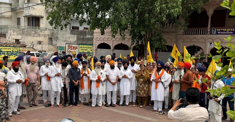 ਅੰਮ੍ਰਿਤਪਾਲ ਸਿੰਘ ਦੀ ਮਾਤਾ ਦਾ ਸਰਕਾਰ 'ਤੇ ਤਿੱਖਾ ਹਮਲਾ: "ਅਸੀਂ ਸਵਾਲ ਕਰ ਰਹੇ ਹਾਂ, ਭੀਖ ਨਹੀਂ ਮੰਗ ਰਹੇ"