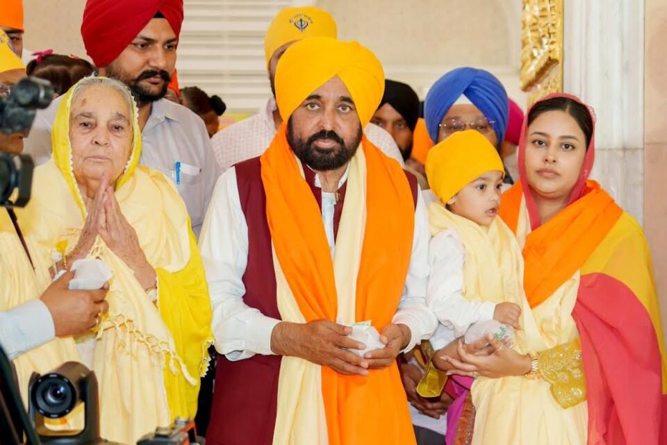 ਮੈਂ ਦੇਸ਼ ਭਰ ਦੀਆਂ ਸਾਰੀਆਂ ਸੂਬਾ ਸਰਕਾਰਾਂ ਨੂੰ ਬੇਅਦਬੀ ਖ਼ਿਲਾਫ਼ ਸਖ਼ਤ ਕਾਨੂੰਨ ਬਣਾਉਣ ਦੀ ਅਪੀਲ ਕਰਦਾ ਹਾਂ; ਪੰਜਾਬ ਹਰ ਸੰਭਵ ਮਦਦ ਦੇਣ ਲਈ ਤਿਆਰ-ਮੁੱਖ ਮੰਤਰੀ ਭਗਵੰਤ ਸਿੰਘ ਮਾਨ