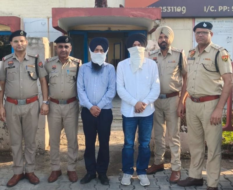 2 ਕਰੋੜ ਰੁਪਏ 'ਚ ਪੈਸੇ ਦੁੱਗਣੇ ਕਰਨ ਦਾ ਝਾਂਸਾ ਦੇ ਕੇ ਵੱਡੀ ਠੱਗੀ: ਪੁਲੀਸ ਦੇ ਅੱੜੇ ਚੜ੍ਹੇ 2 ਸ਼ਾਤਿਰ ਠੱਗ