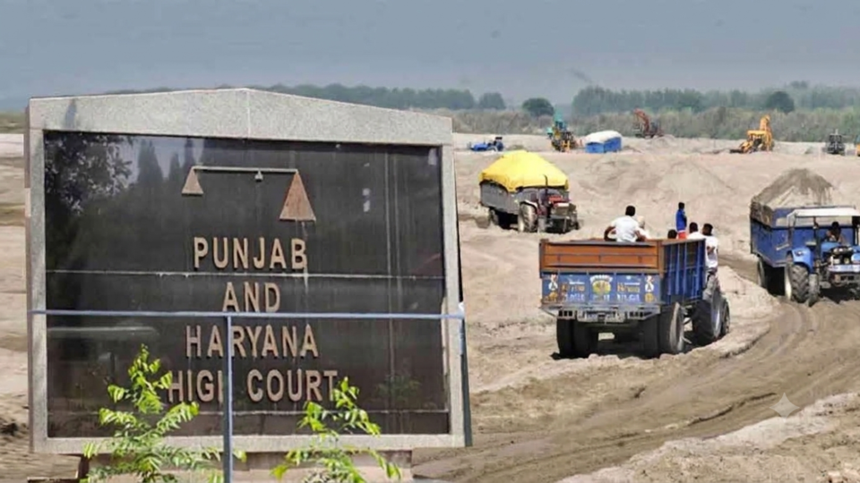 ਹਾਈ ਕੋਰਟ ਦੇ ਹੁਕਮਾਂ ਤੋਂ ਬਾਅਦ ਹਰਕਤ 'ਚ ਪ੍ਰਸ਼ਾਸਨ, ਜਾਂਚ ਟੀਮ ਨੇ ਤਲਵਾੜਾ ਦੇ ਮਾਈਨਿੰਗ ਪ੍ਰਭਾਵਿਤ ਖੇਤਰ ਦਾ ਲਿਆ ਜਾਇਜ਼ਾ
