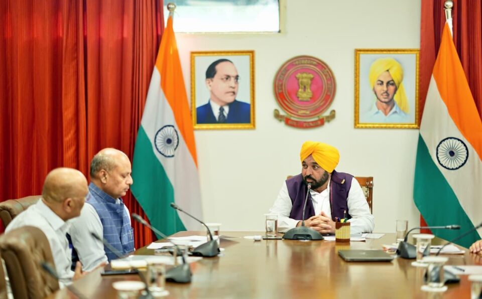 ਜ਼ਮੀਨੀ ਪੱਧਰ 'ਤੇ ਸ਼ਾਸਨ ਨੂੰ ਮਜ਼ਬੂਤ ਕਰਨ ਲਈ ਸਥਾਨਕ ਸੰਸਥਾਵਾਂ ਲਈ ਮਜ਼ਬੂਤ ਵਿੱਤੀ ਢਾਂਚਾ ਜ਼ਰੂਰੀ