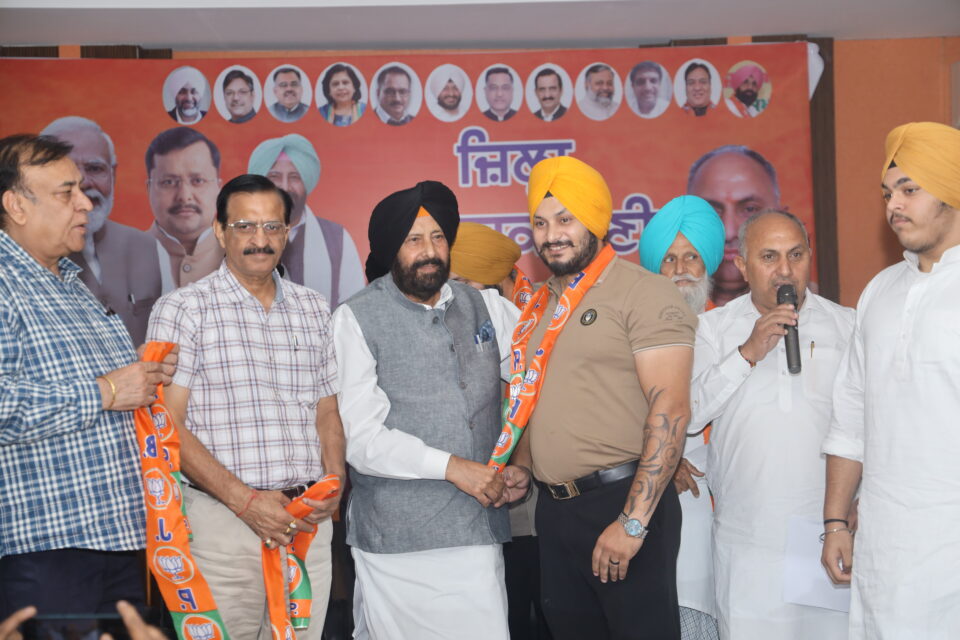 ਪੰਜਾਬ ਦੀ ਤਰੱਕੀ, ਅਮਨ-ਸ਼ਾਂਤੀ ਤੇ ਖੁਸ਼ਹਾਲੀ ਲਈ ਡਬਲ ਇੰਜਣ ਸਰਕਾਰ ਜ਼ਰੂਰੀ